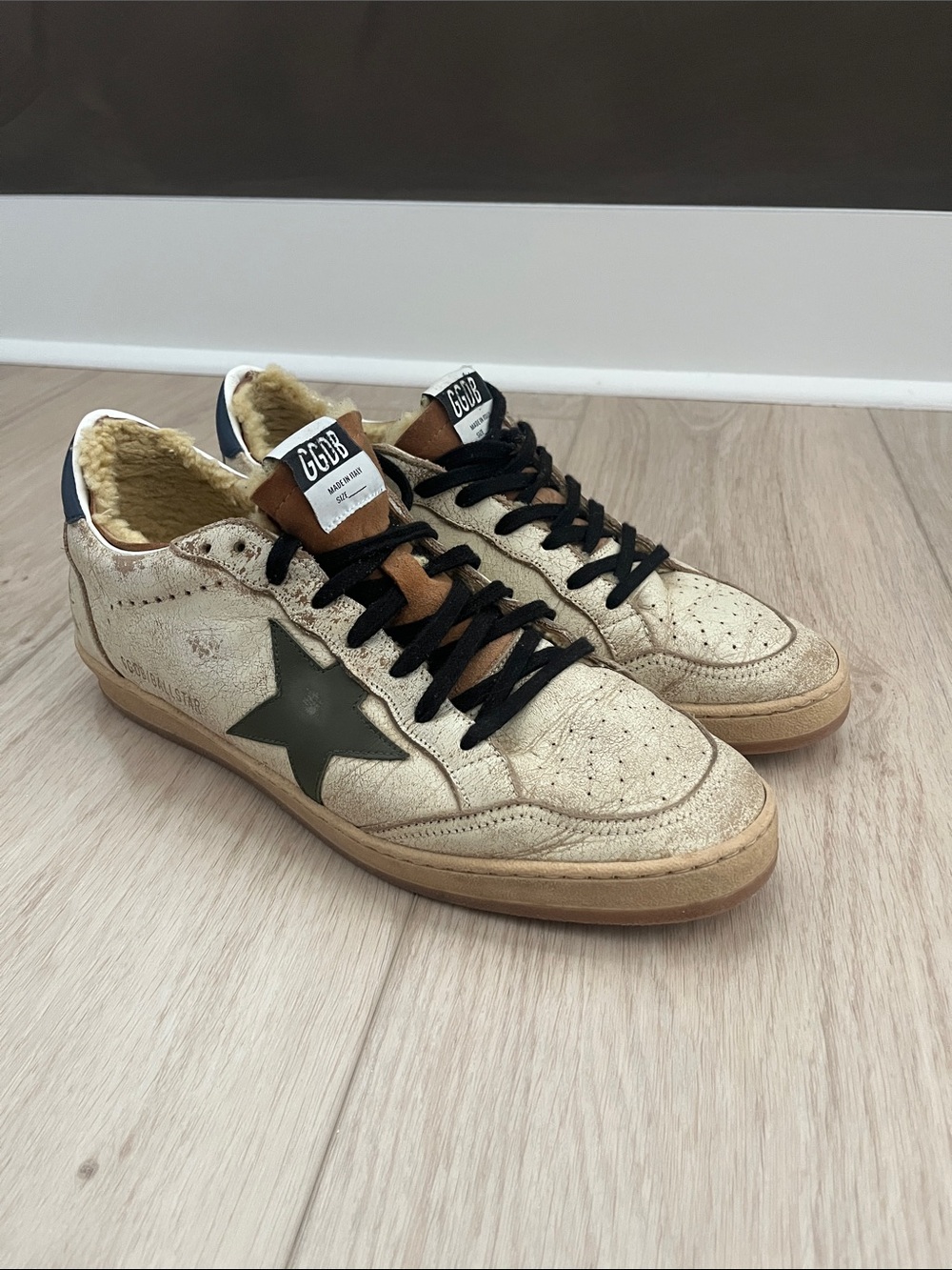 Authentic Golden Goose ball star